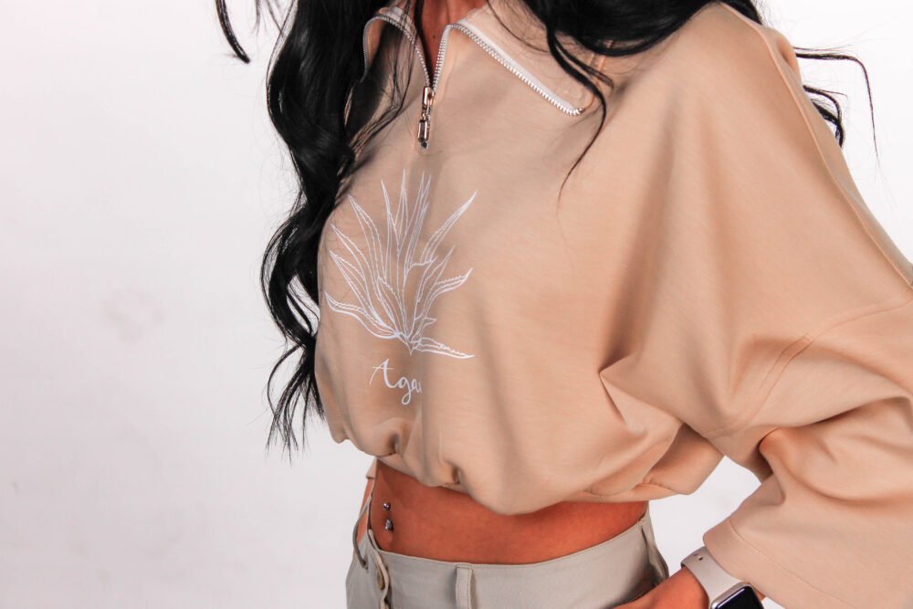 THE AGAVE CROPPED SWEATSHIRT - Image 3